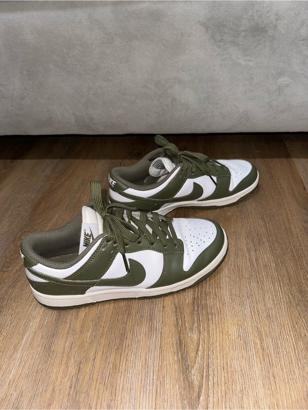 Nike Dunk Low "Medium Olive" sneakers